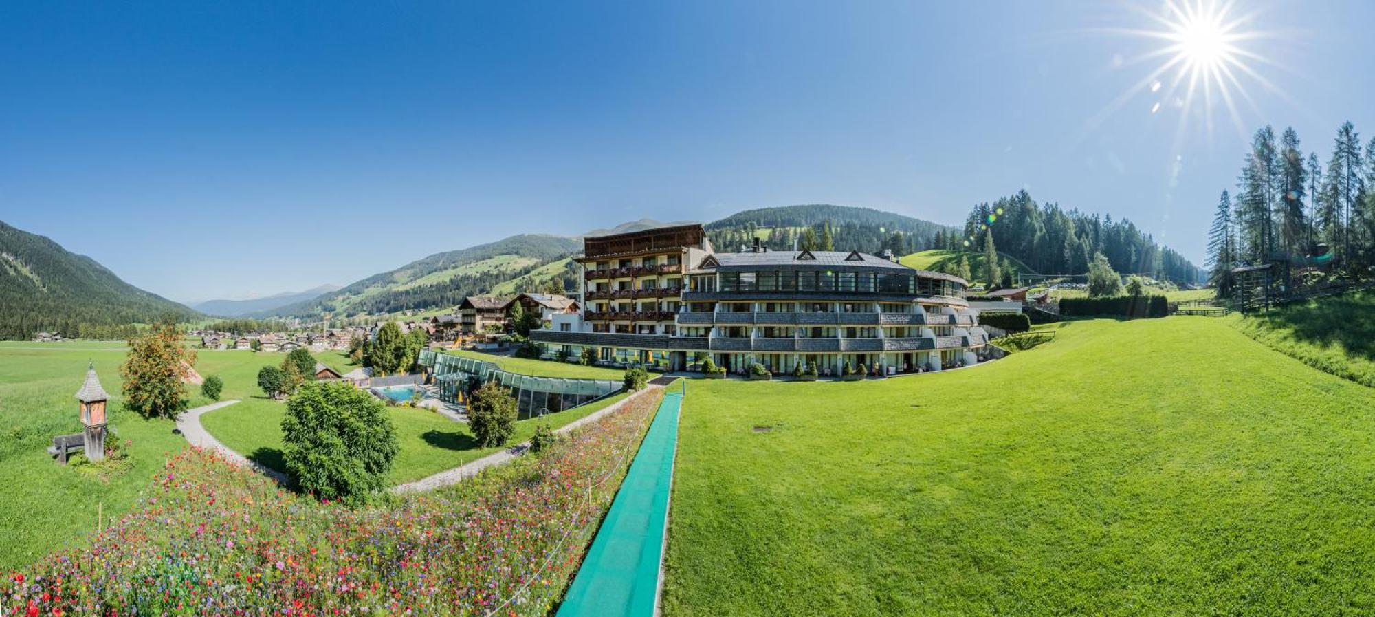 Family Resort Rainer Sexten Esterno foto